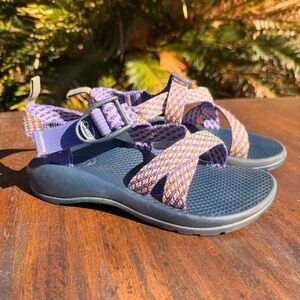 KID's CHACO SANDALS Z/2 WATER SPORT HIKING TRAIL SHOES Size 2 Multicolor EUC